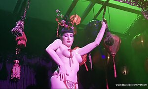ضيق فلم سكسيعراقي المهبل القيام ديك ممارسة فيديو إباحي 